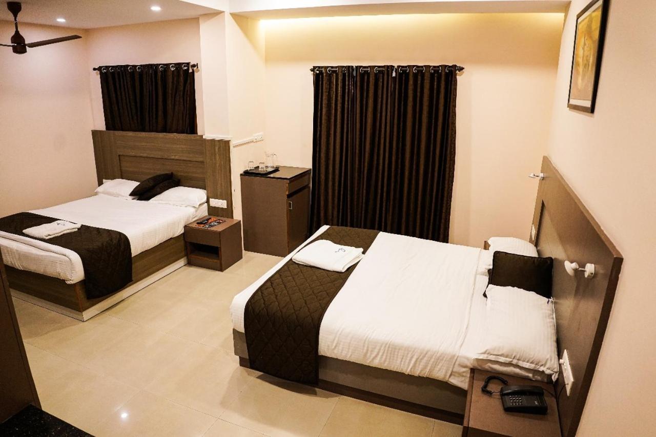 Hotel De L'Amour Port Blair Ngoại thất bức ảnh