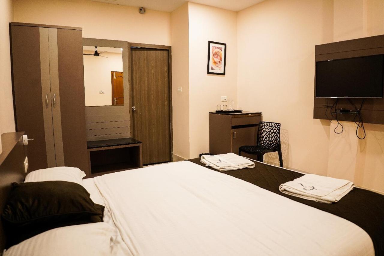 Hotel De L'Amour Port Blair Ngoại thất bức ảnh