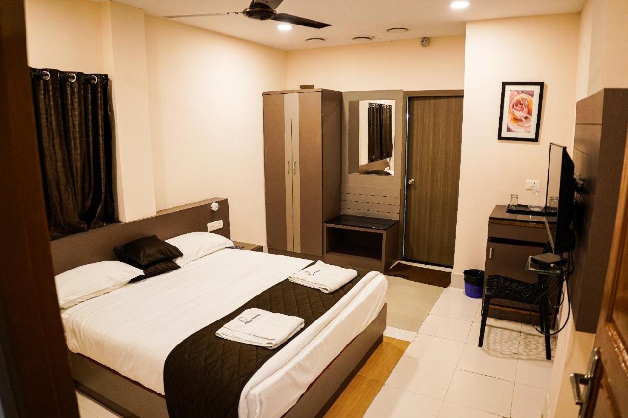 Hotel De L'Amour Port Blair Ngoại thất bức ảnh